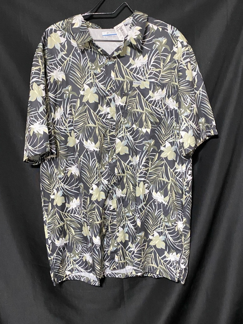 NWT COLUMBIA PFG MENS XLT ARMY GREEN  Tropical‎ Print Short-Sleeve Shirt POCKET